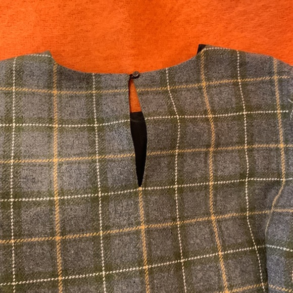 BANANA REPUBLIC woman’s wool top. Size L - Picture 5 of 5